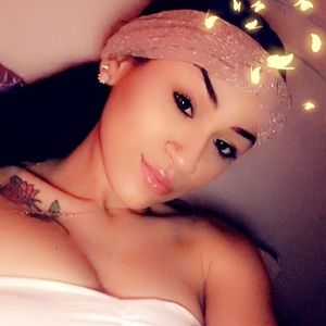 Meet your Posher, Cam